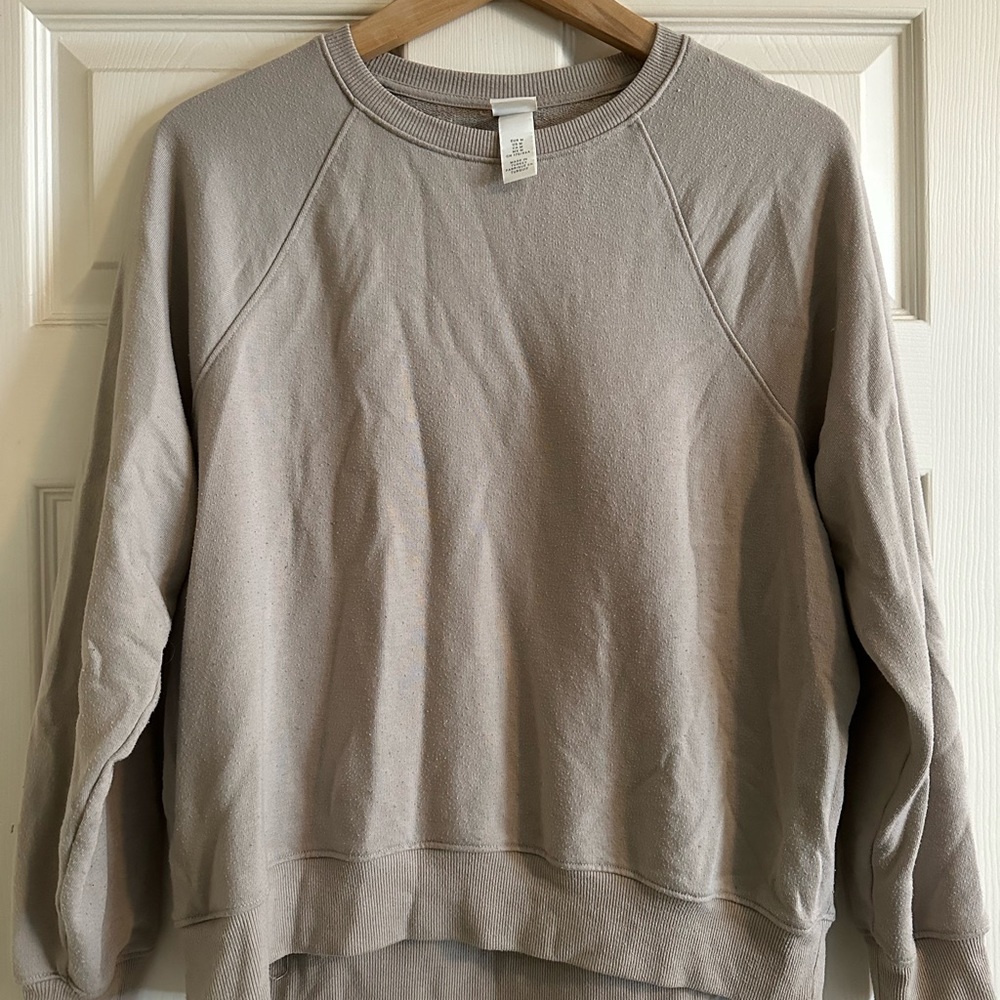 H&M crew neck sweater